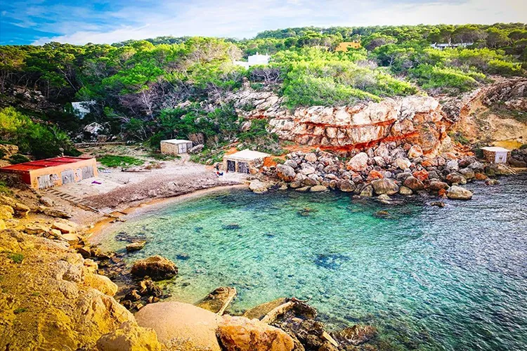 Punta Galera Driven Tour